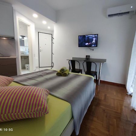 Studio In The Heart Of Athens Next To Monastyraki. Ngoại thất bức ảnh